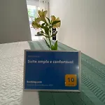 Suite Ampla E Confortavel
